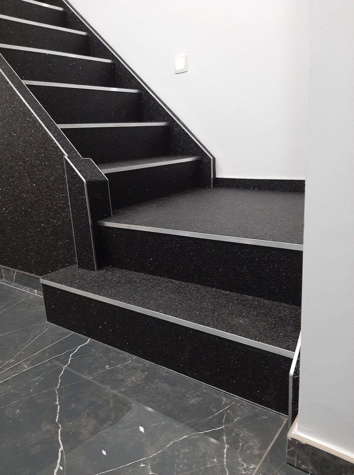 Steentapijt trappen